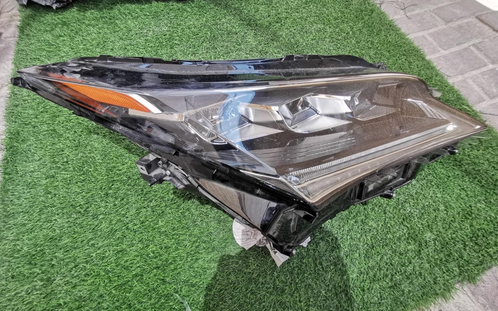 RX350 2020 Original Headlamp - 5