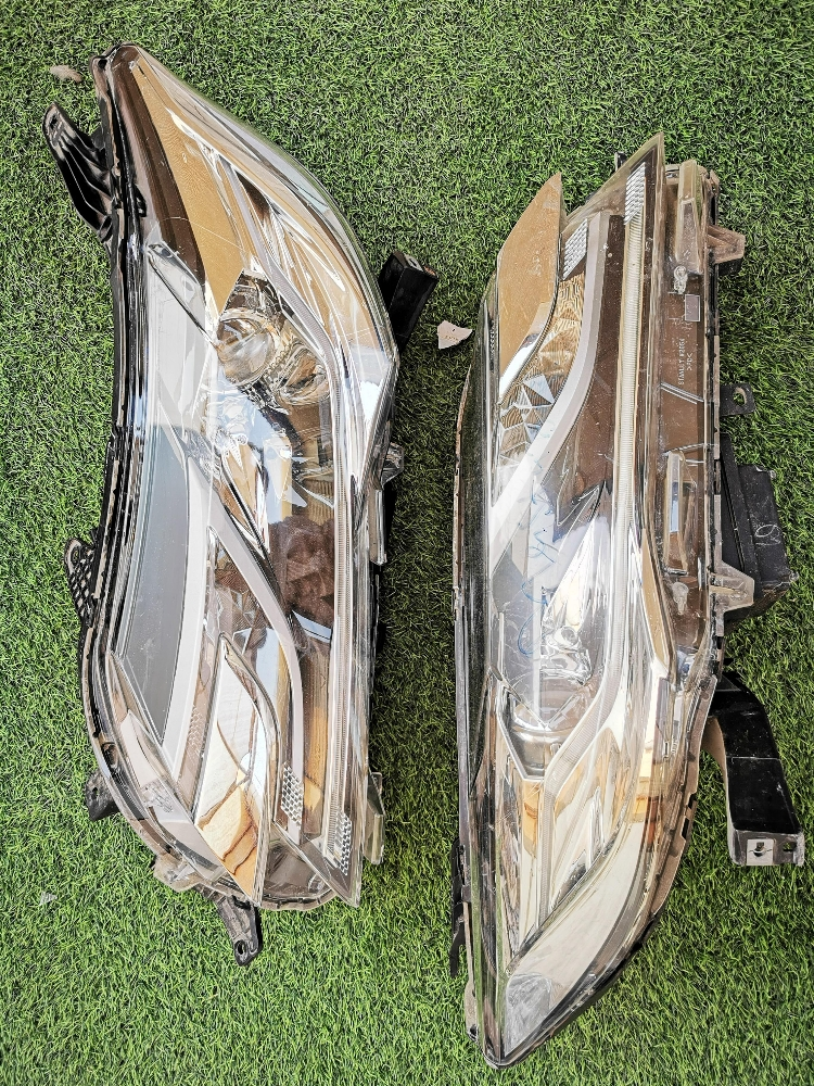 Montero Sport Original Headlamp - 1