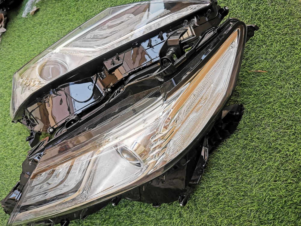 Camry 2020 LED Original Headlamp - 3