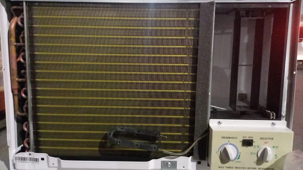window split buying selling servi - 3