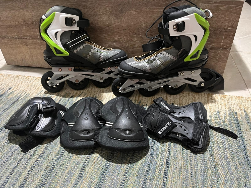 Rollerblades with protection - 2