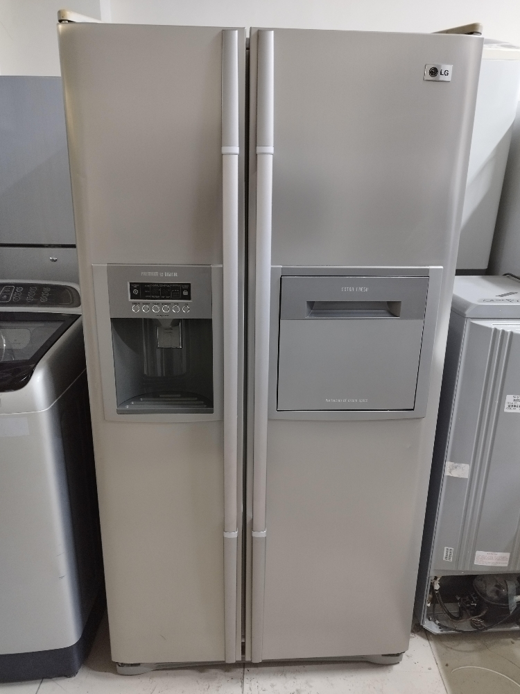 Refrigerator - 10
