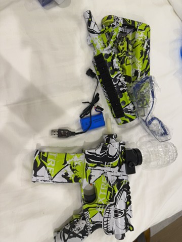 gel gun - 2