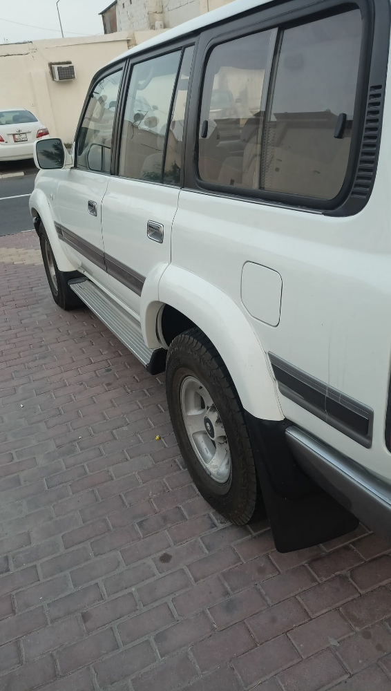 ١٩٩٣ لاندكروزر - 5