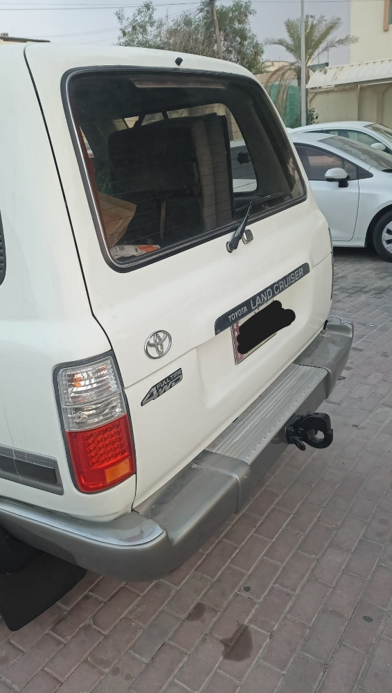 ١٩٩٣ لاندكروزر - 4