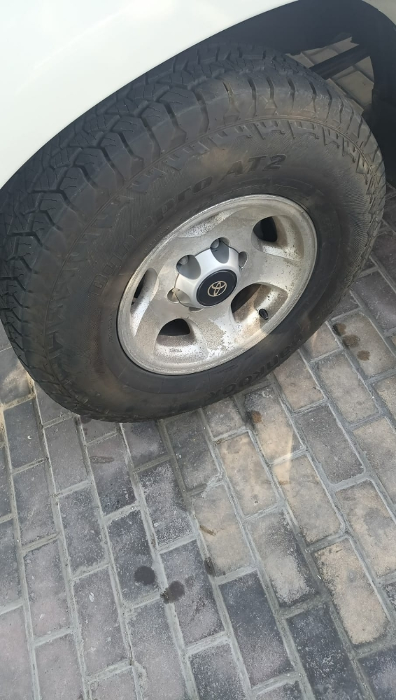 ١٩٩٣ لاندكروزر - 12