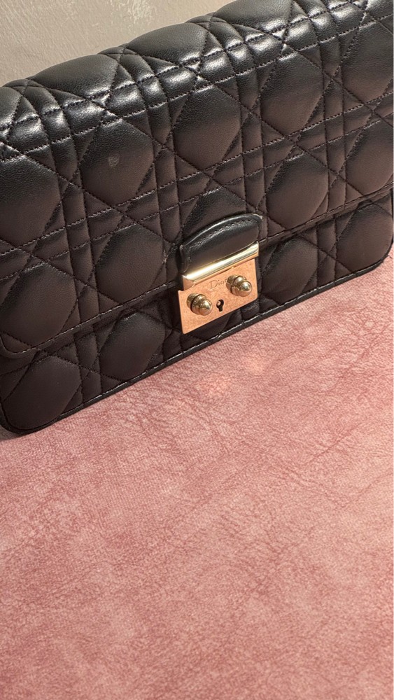 dior black bag  - 1