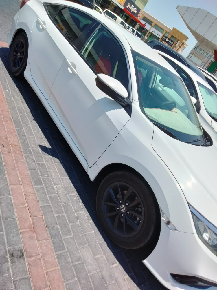 Honda civic.2021 - 4