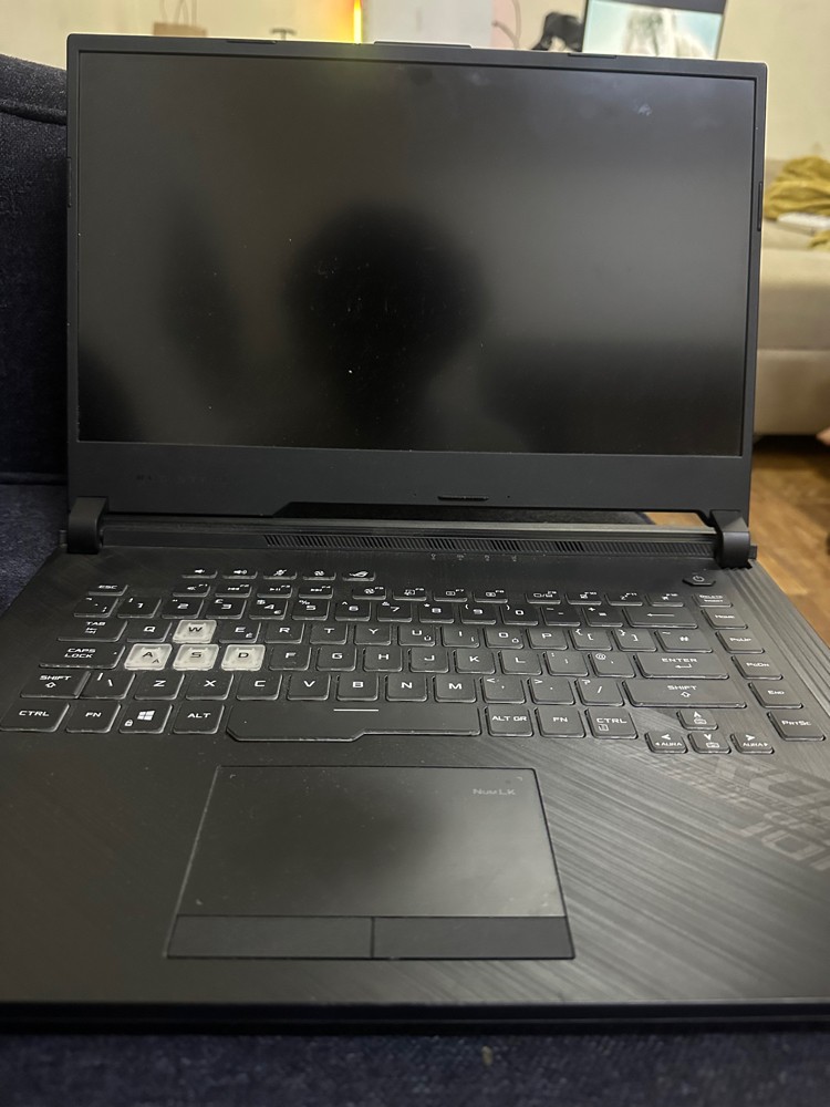 Asus Rog Strix G15 2020 - 9