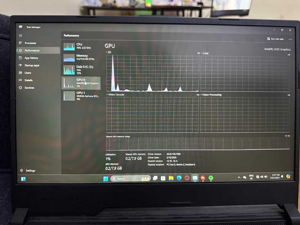 Asus Rog Strix G15 2020 - 6