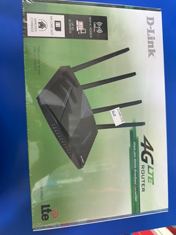 D-link 1200Mbps 4G sim router - 1