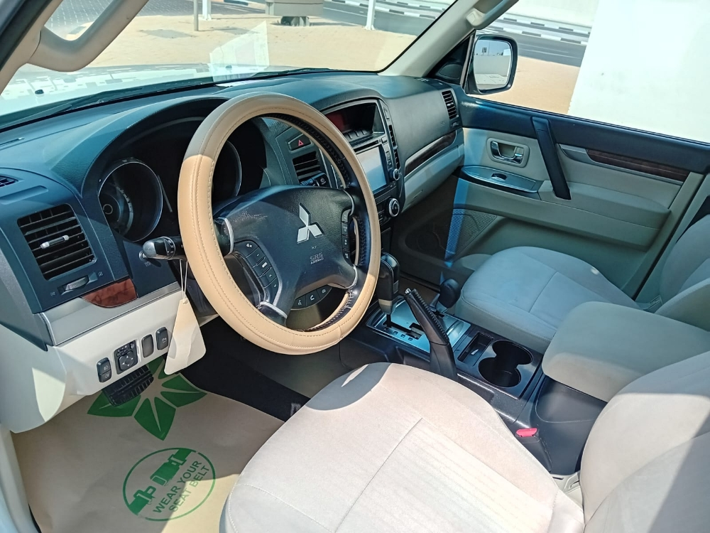 Mitsubishi Pajero GLS 2014 - 6