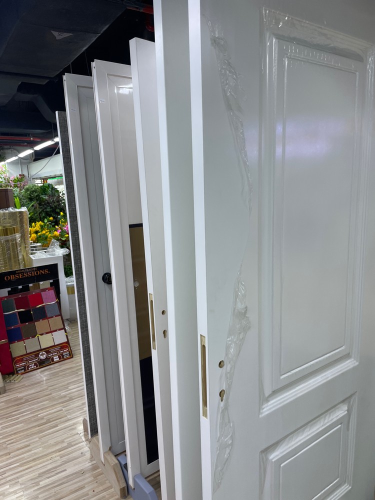 Wooden doors maintenance - 1