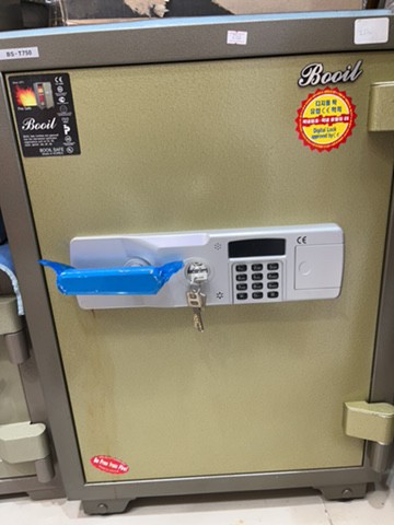 safe locker - 1