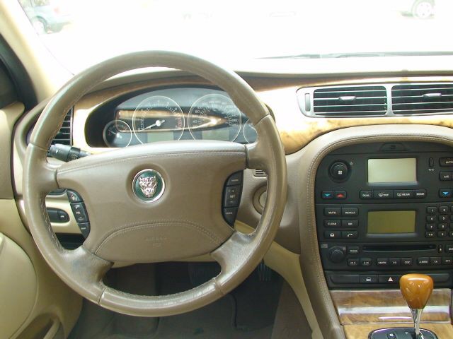 2006 Jaguar S-Type - 3