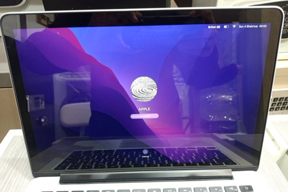 apple laptop - 3