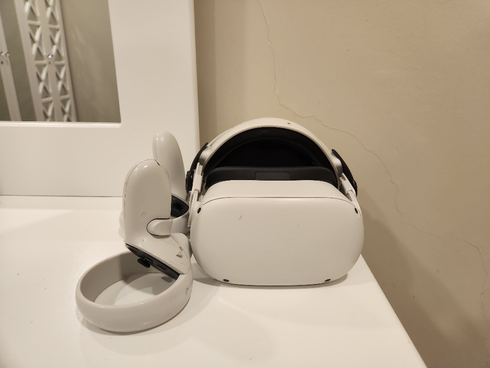 Oculus Quest 2 - 1