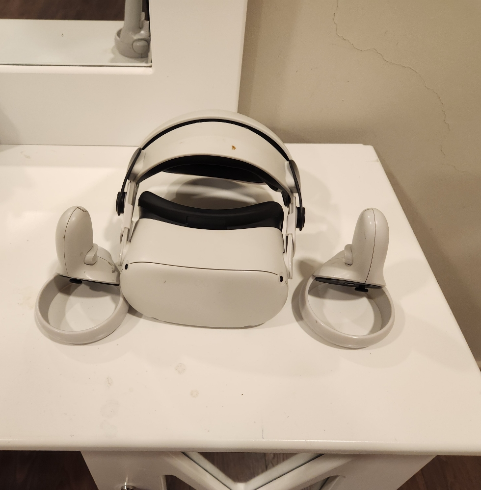 Oculus Quest 2 - 2