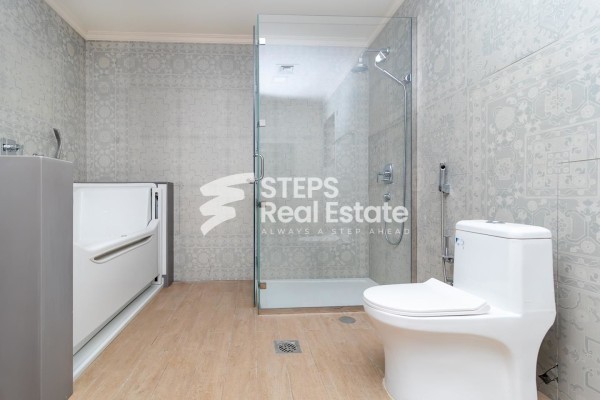 6 BHK Villa for Rent in Al Dafna - 12