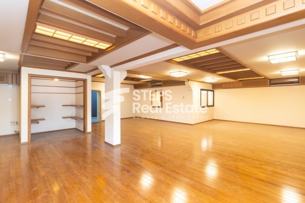 6 BHK Villa for Rent in Al Dafna - 1