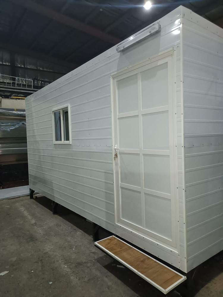 Cabin 3/8 for sale - 2