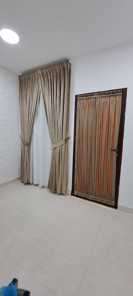 Upholstery and repair furniture - 18