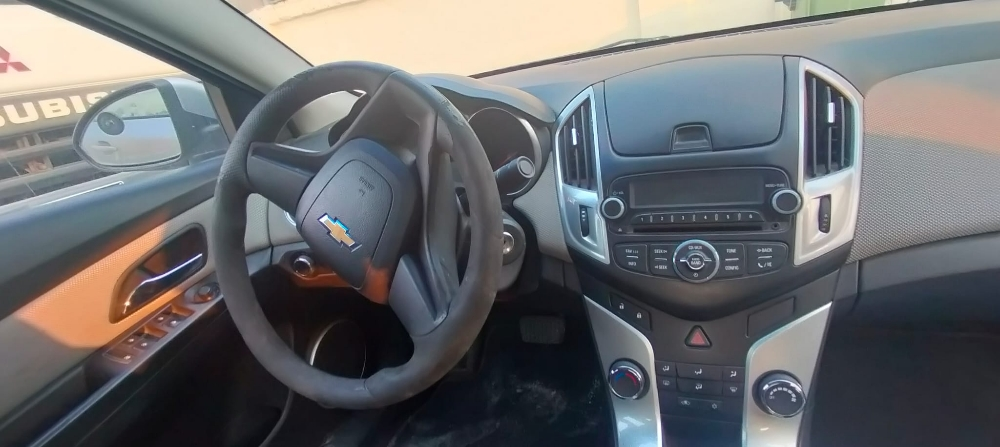 CHEVROLET CRUZE 2015 - 3
