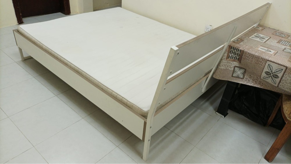 Double bed with mattress  - 4