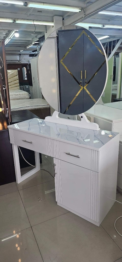 WE ARE SELLING NEW FURNITURE - 3