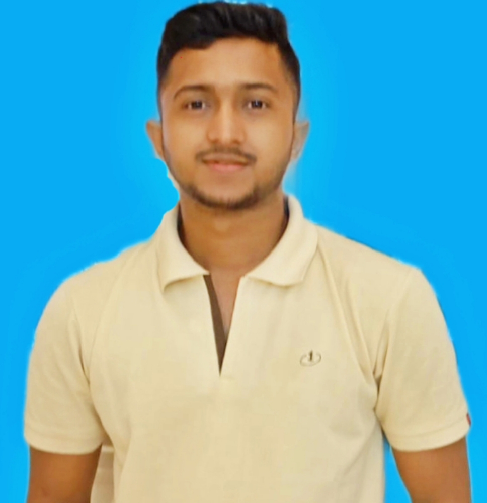 sales associate - 4