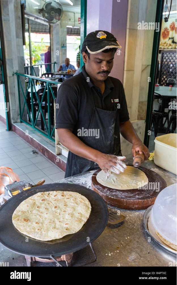 66011698 Hyderabadi restaurant - 3