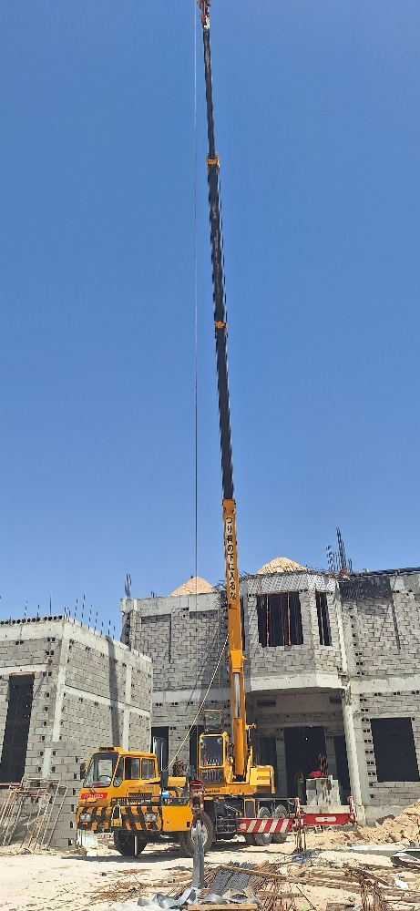 for rent 25 ton 50 crane 24 hower - 4