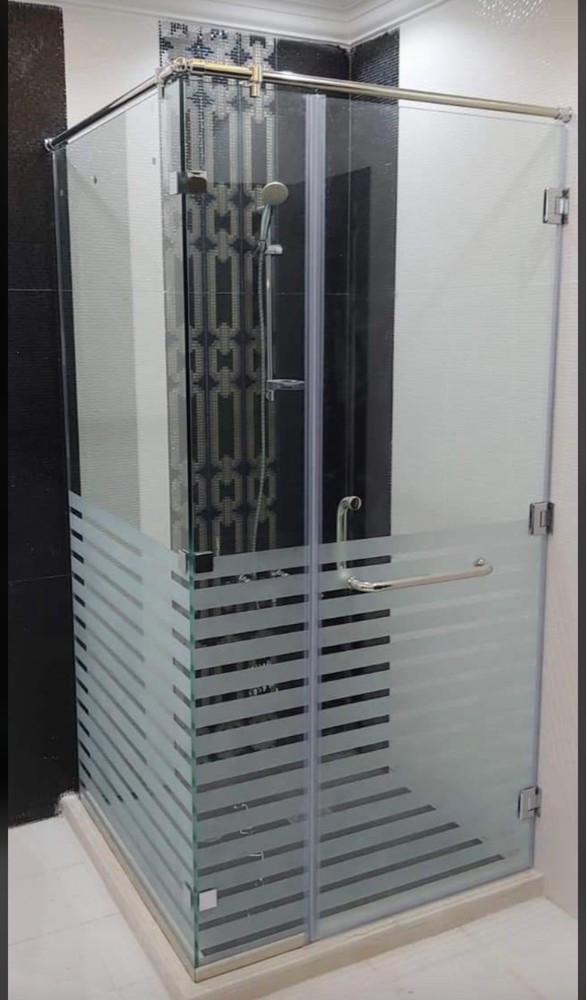 Aluminum and glass works - 1