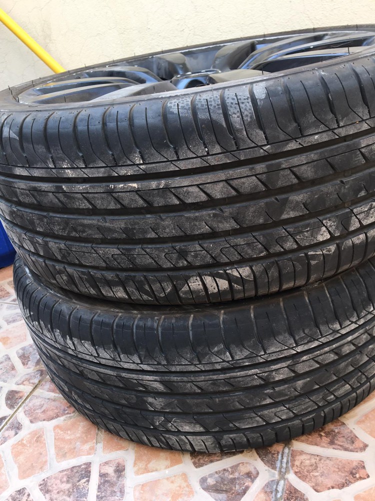 Lancer GT or EX Alloy rims tyre 4 - 13