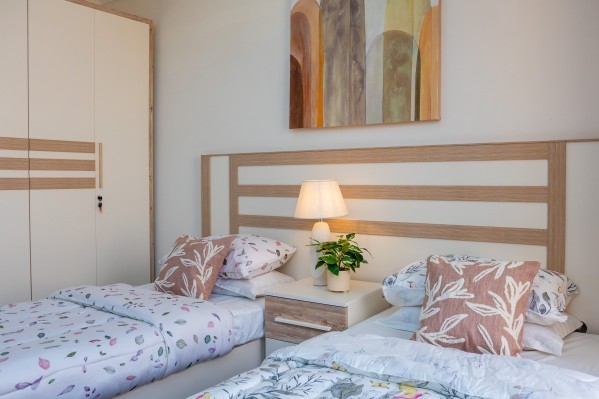 Luxury 4BHK-Villa Zahrat Janoub - 4