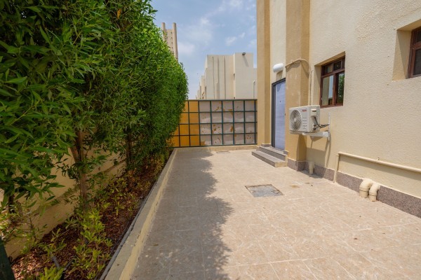 Luxury 4BHK-Villa Zahrat Janoub - 12
