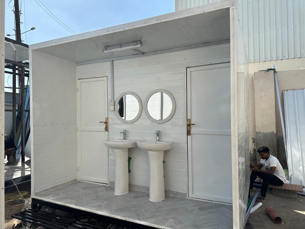 cabin toilet kitchen, - 6