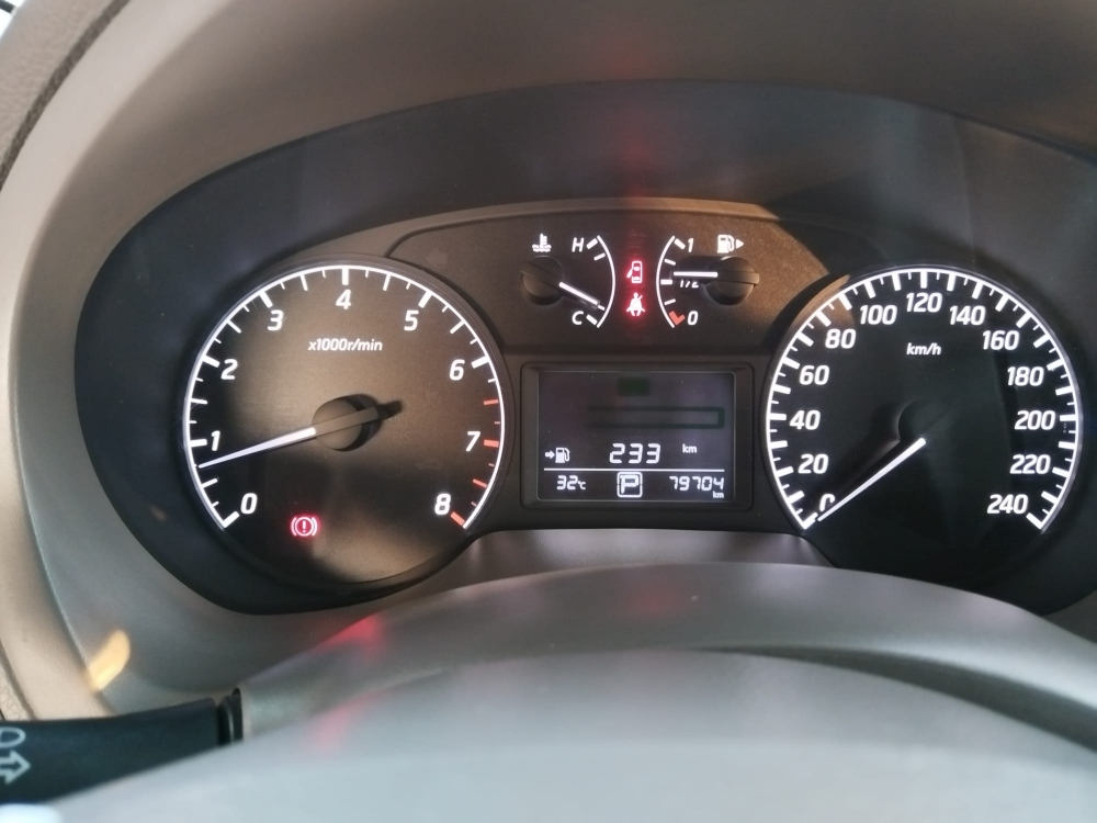 Nissan Sentra - 3