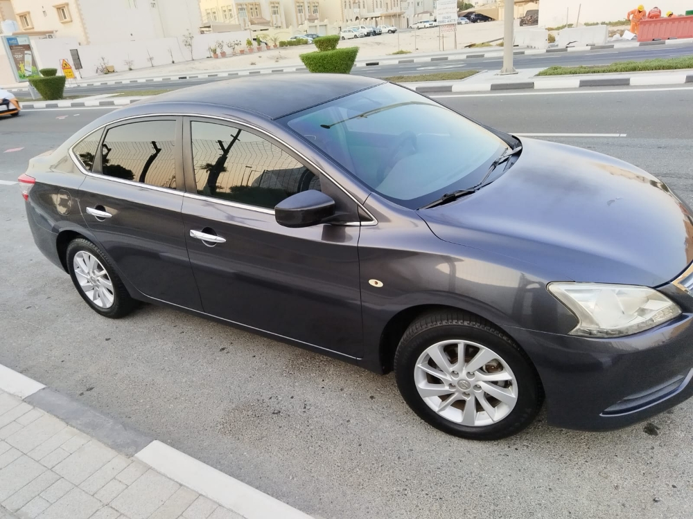 Nissan Sentra - 12