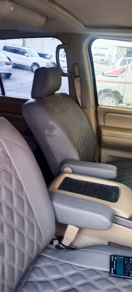 Nissan Armada - 7