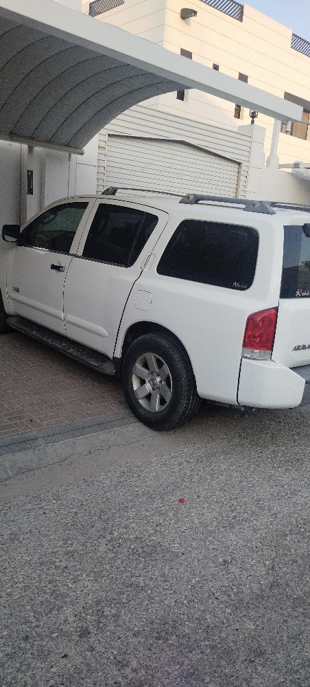 Nissan Armada - 12