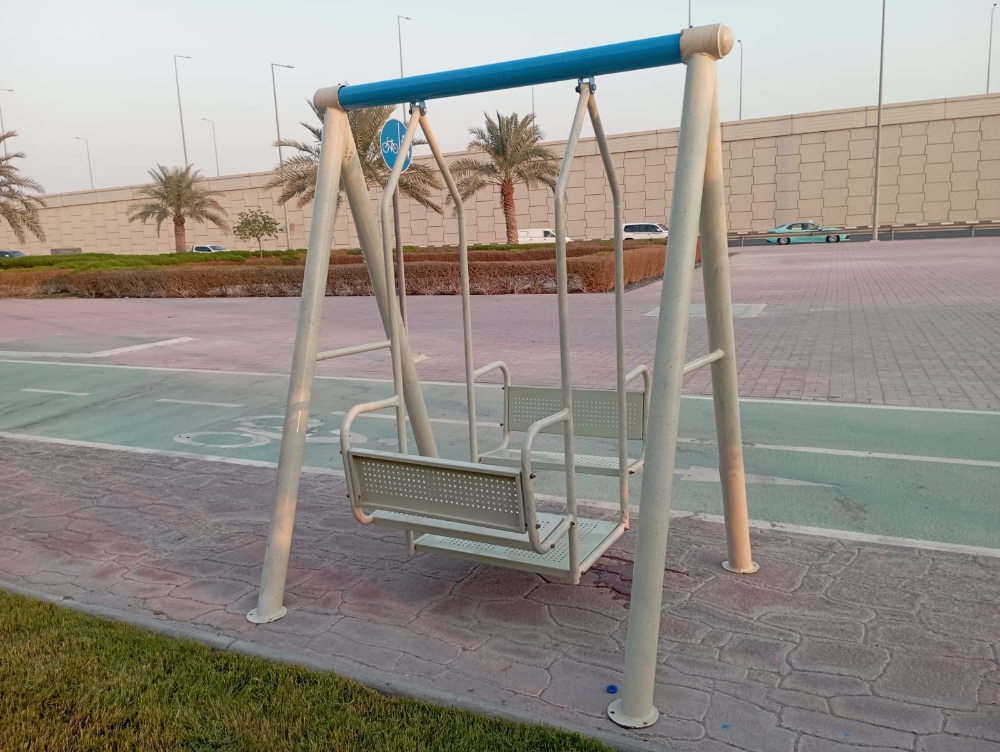 Seat swing playground - 4