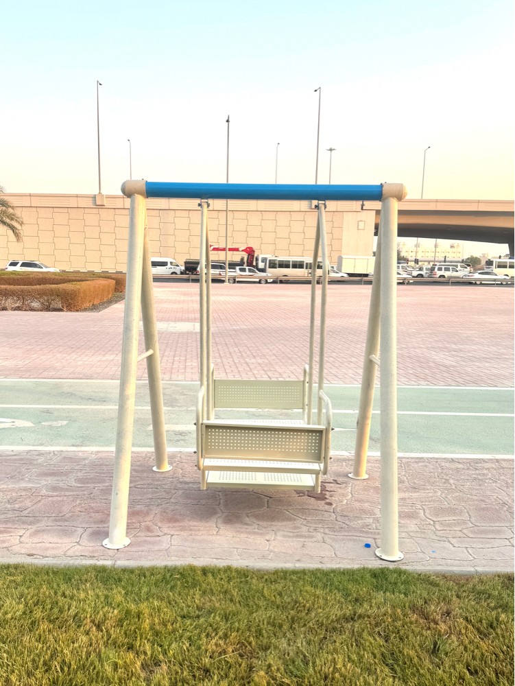 Seat swing playground - 3