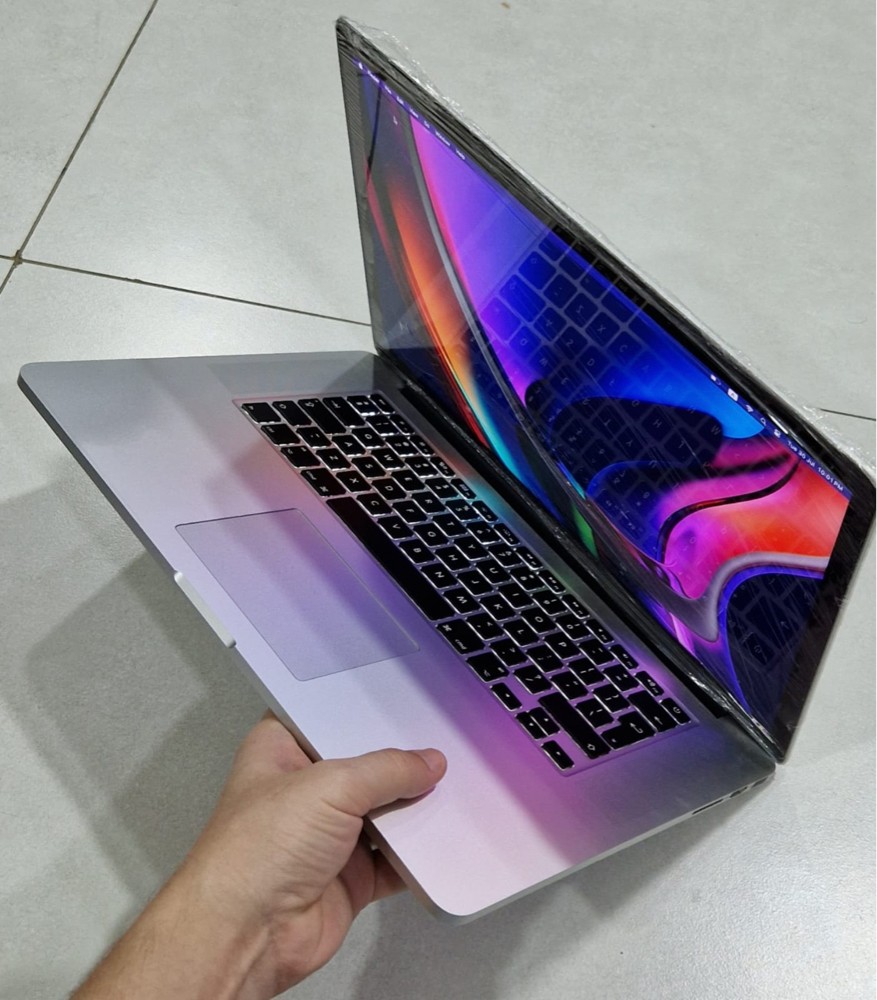 MacBook Pro Core i7 16GB - 6