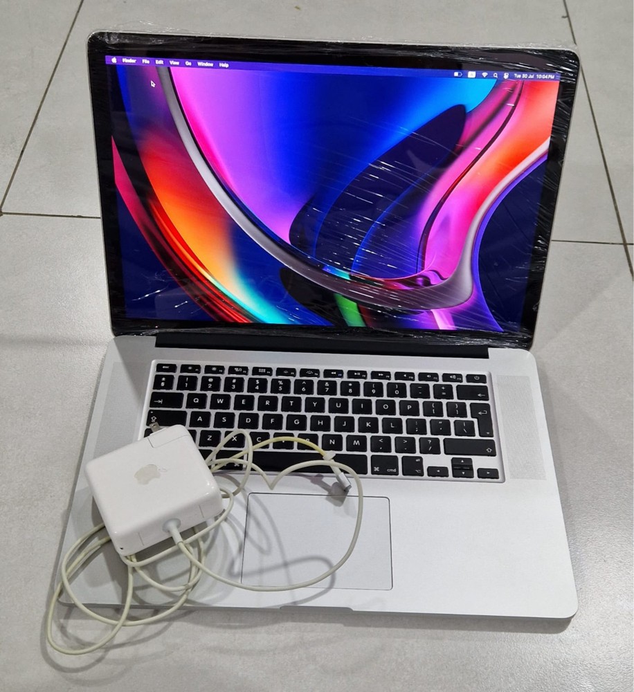 MacBook Pro Core i7 16GB - 7