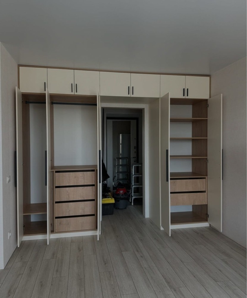 Cabinet & wardrobe  - 3