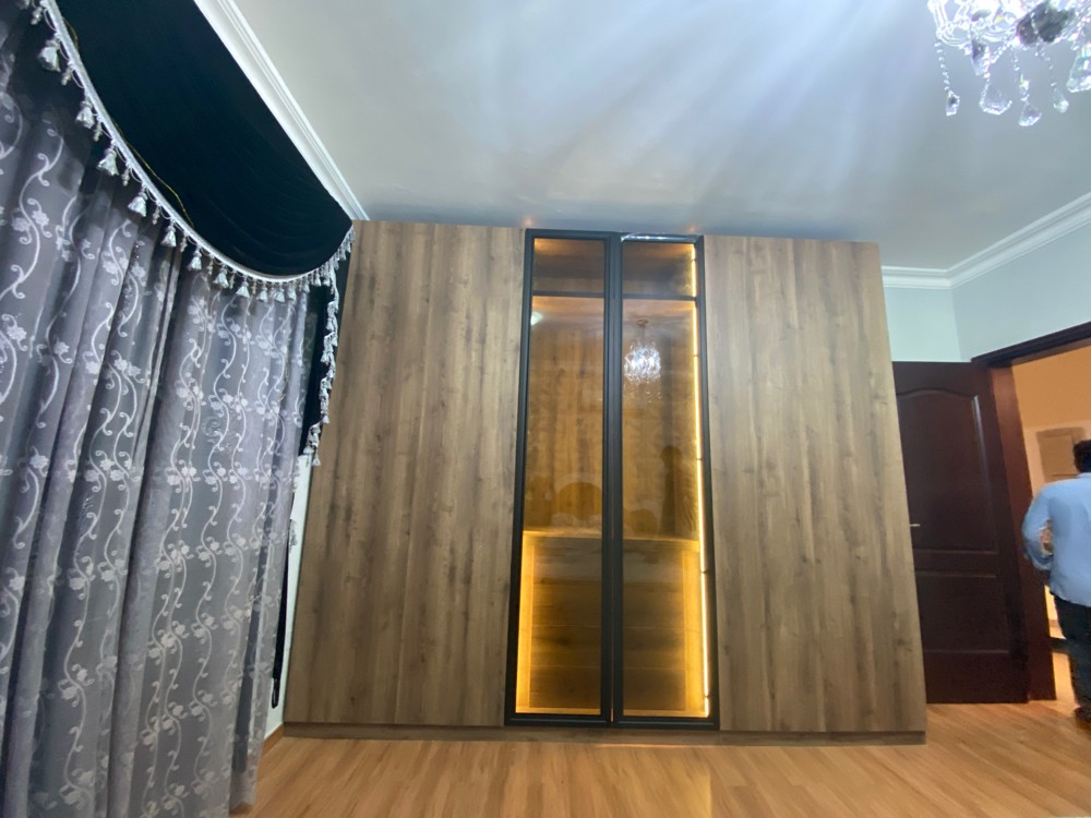 Cabinet & wardrobe  - 3
