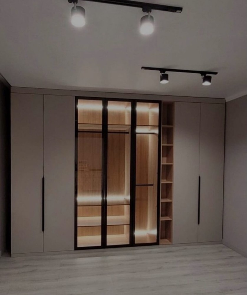 Cabinet & wardrobe  - 7