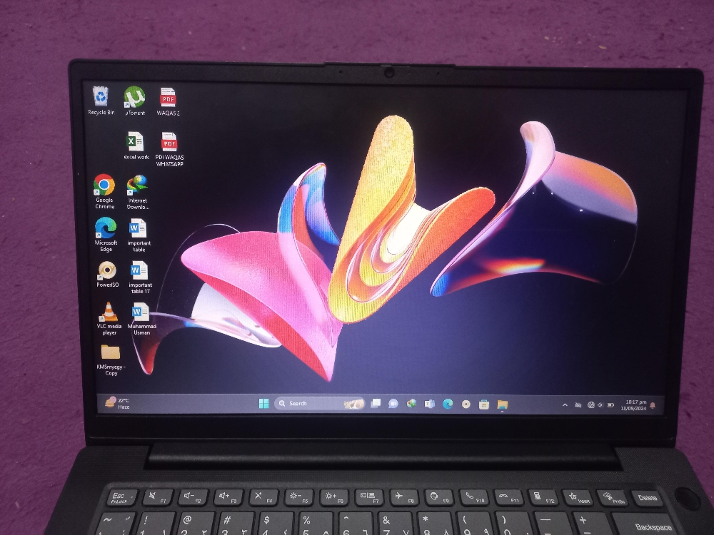 Lenovo - 3