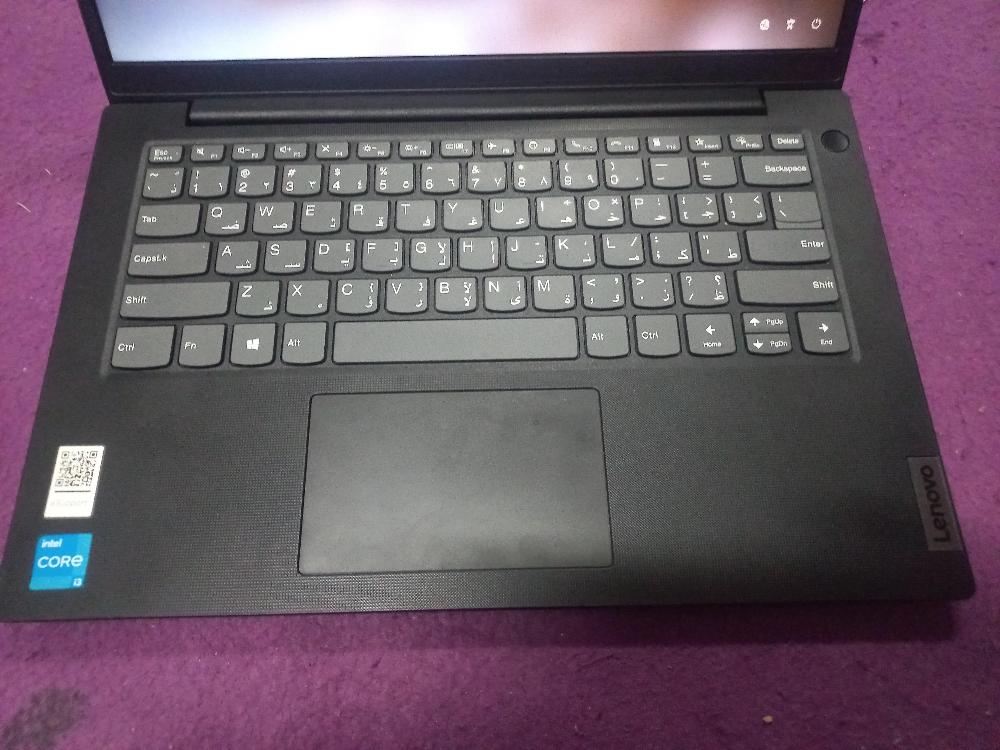 Lenovo - 4